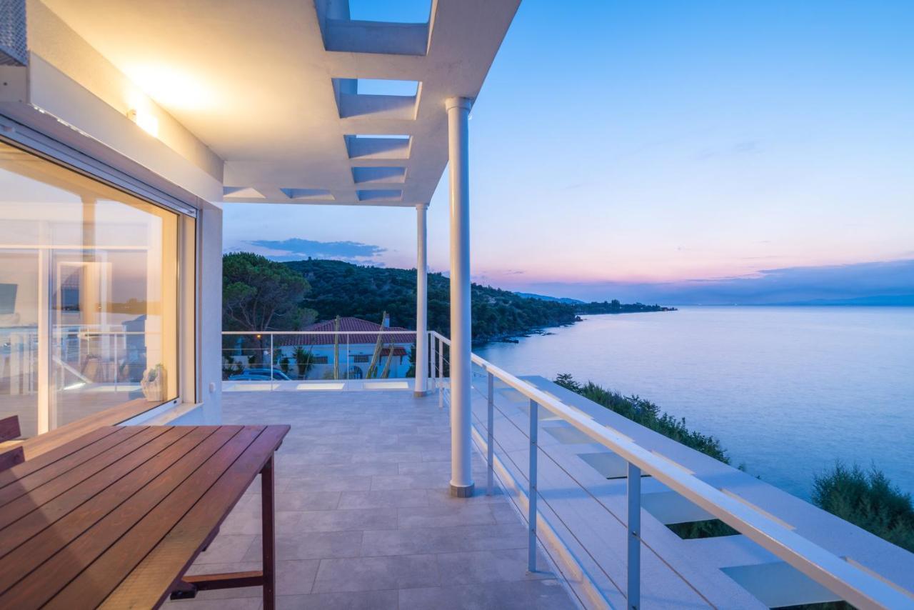 Epipleon Suites 애이오이아포스톨로이 외부 사진