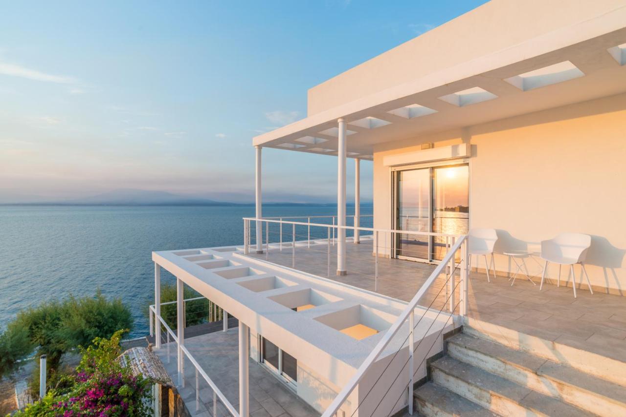 Epipleon Suites 애이오이아포스톨로이 외부 사진