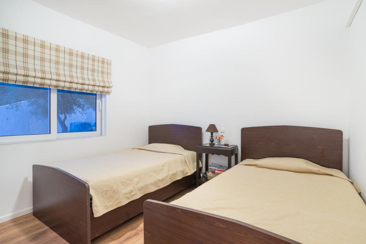 Epipleon Suites 애이오이아포스톨로이 외부 사진