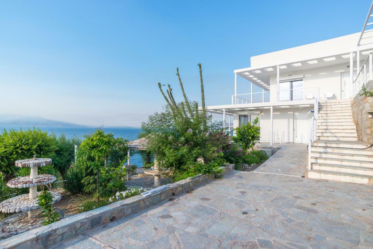 Epipleon Suites 애이오이아포스톨로이 외부 사진