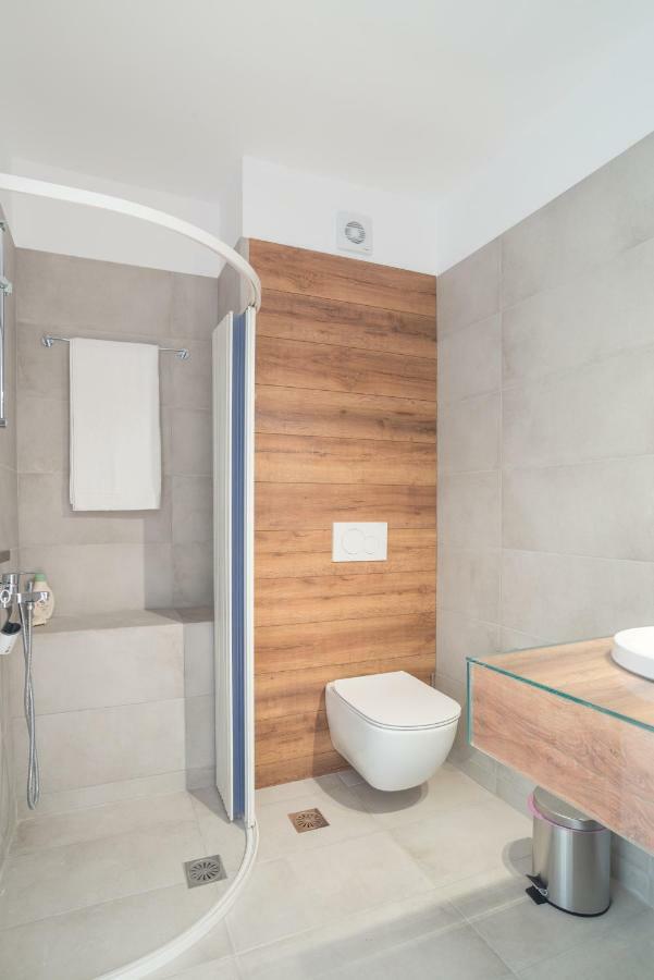 Epipleon Suites 애이오이아포스톨로이 외부 사진